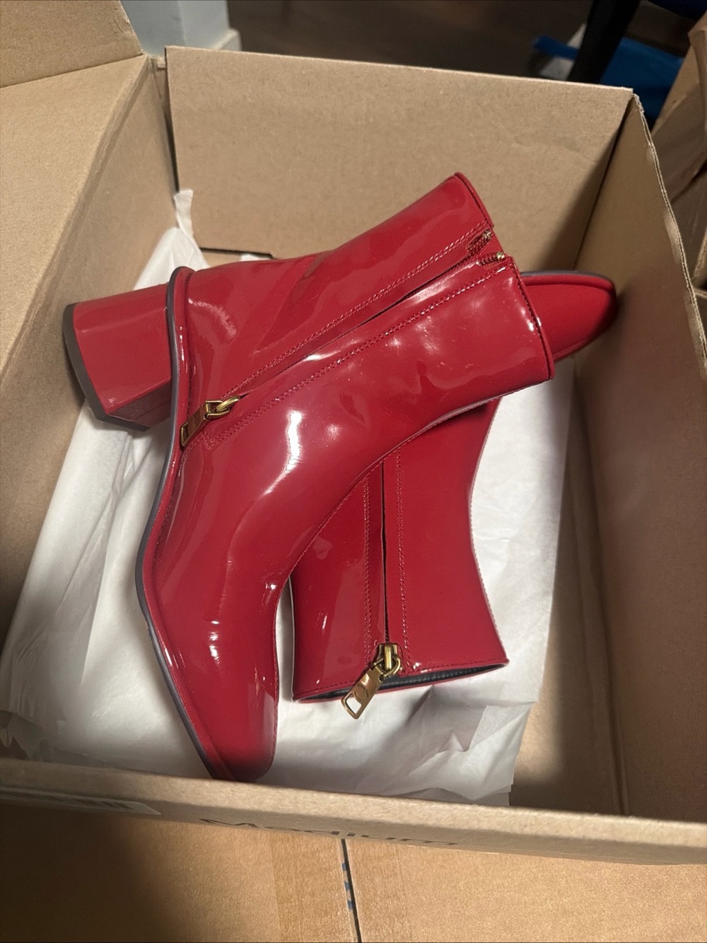 Coach Red Patent Leather Ankle Bootie Block Heel Zip Almond Toe Women’s Size 5